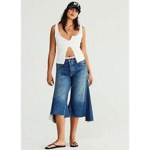 Free People We The Free Ripple Wide-Leg Crop Jeans In Blue Size 32